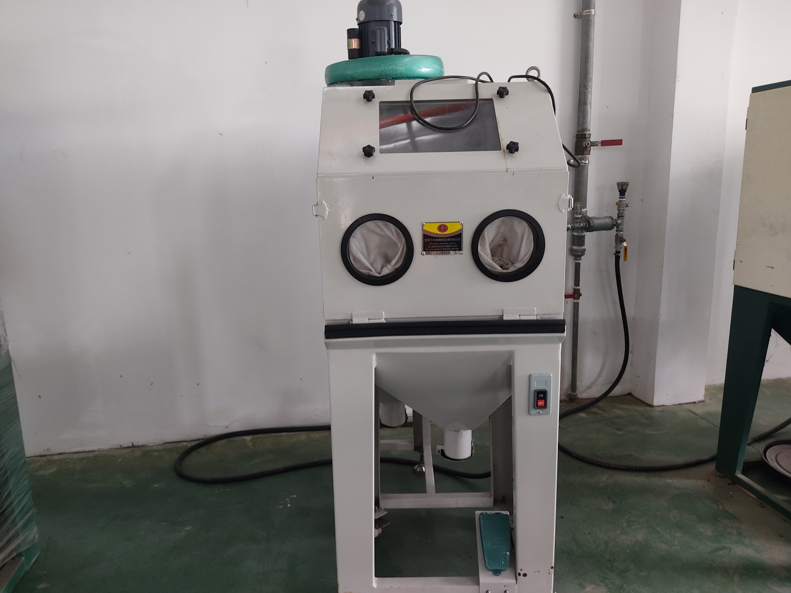 Máy phun cát ướt Zhao Shun
